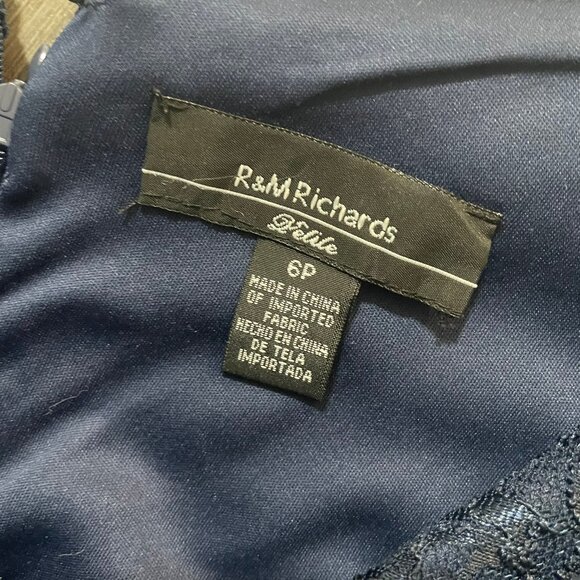 R & M RICHARDS‎ Womens Sz 6 PETITE Off-The-Shoulder Shimmer Lace Gown Navy Blue - Picture 10 of 13